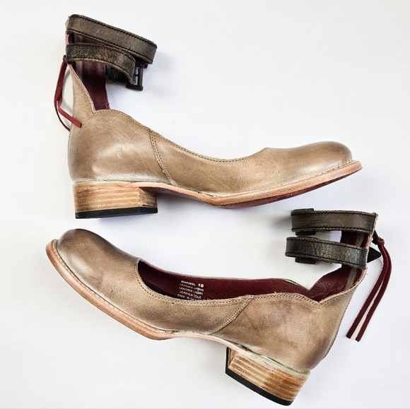 EUC Freebird Maribel Shoes, Taupe - Picture 2 of 13